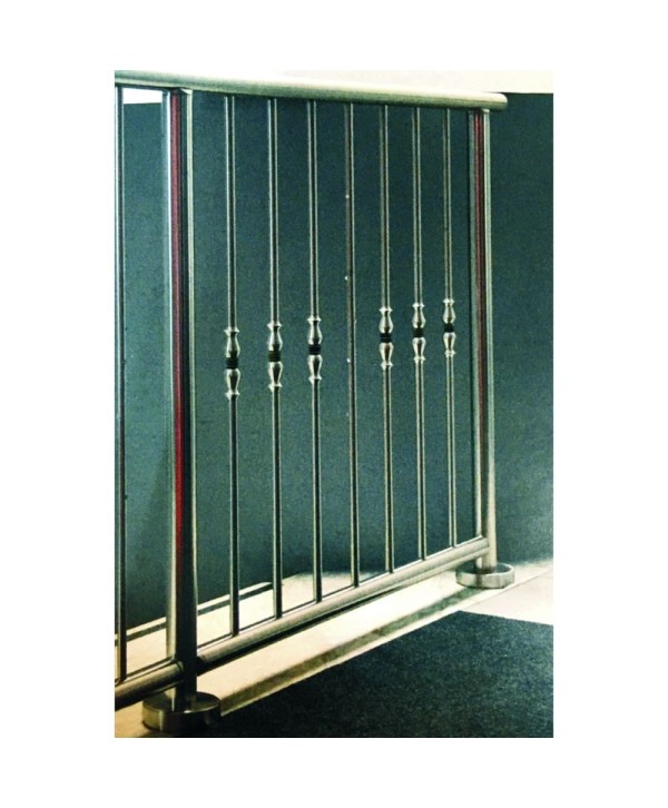 8052 Baranda con barrotes con macolla central de acero inox