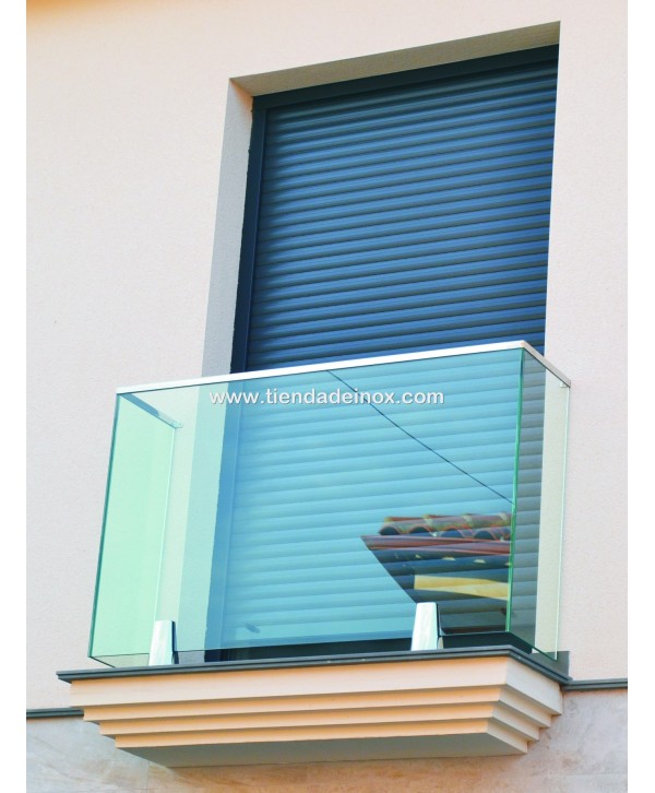 Balcón con soportes de acero inoxidable para cristal Nº8429